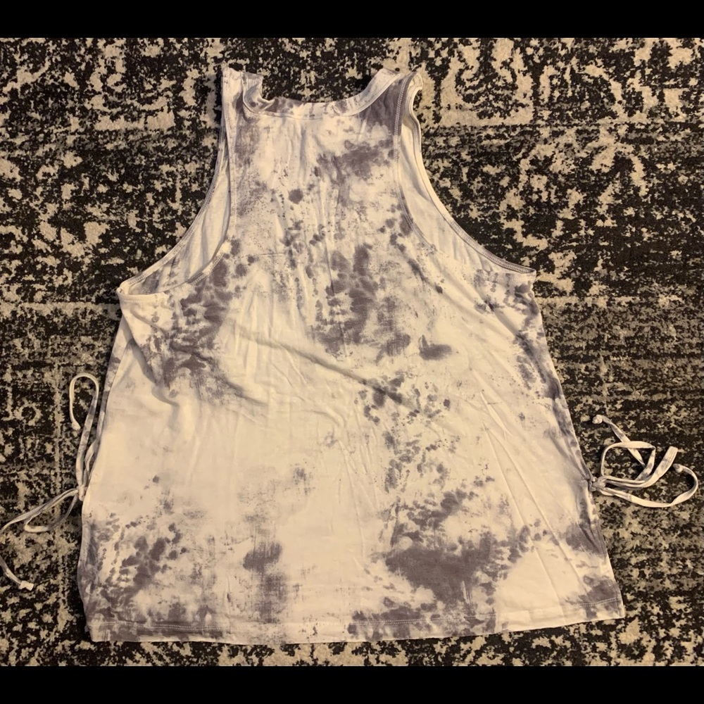 Universal Thread Tanktop